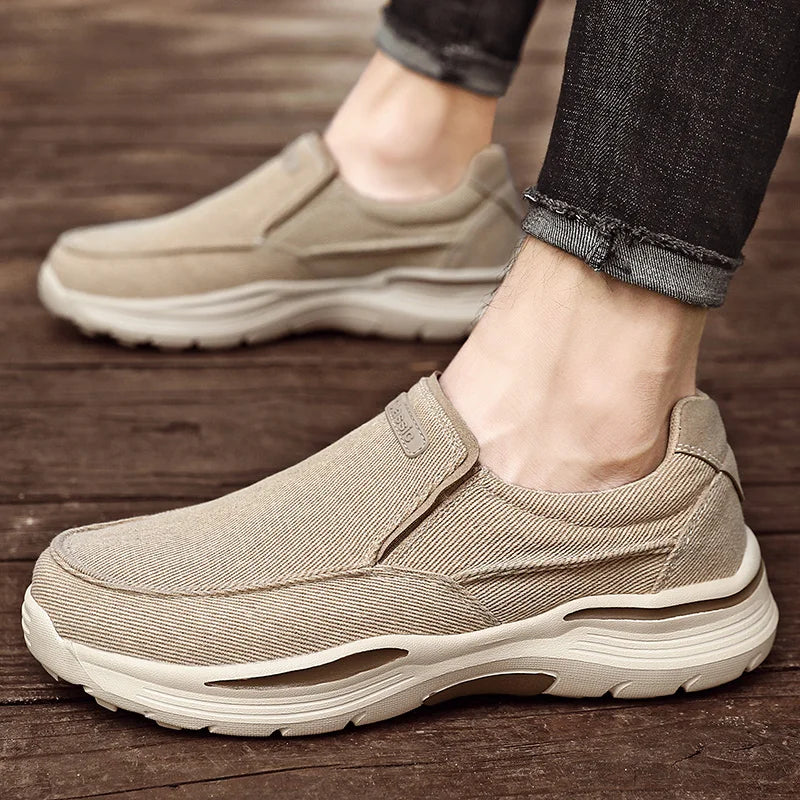 Chaussures Slip On Résistantes et Confortables - Essentiels