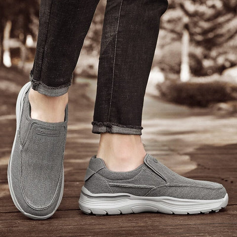 Chaussures Slip On Résistantes et Confortables - Essentiels